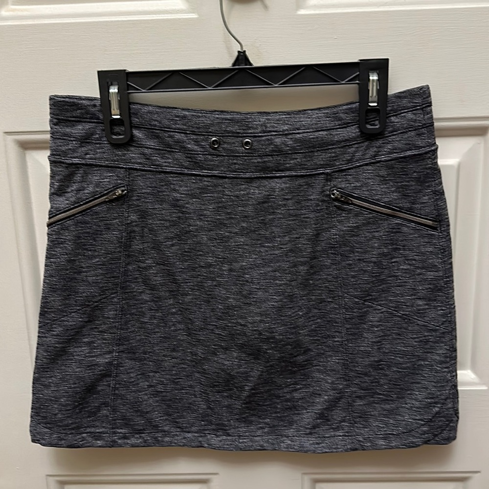 Athleta space dye grey women's skort, size M
